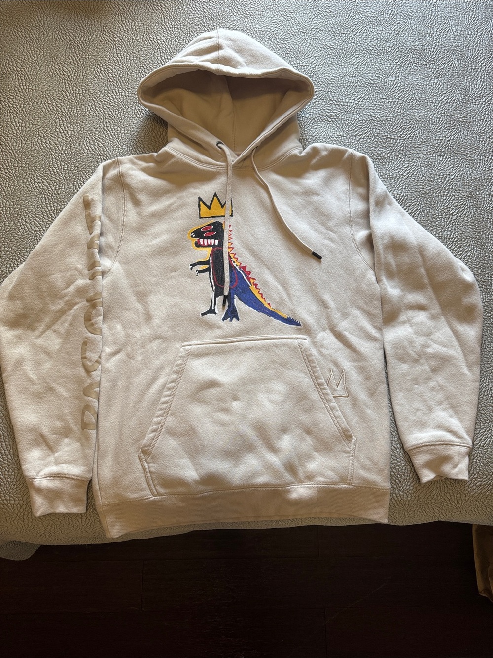 Jean-Michel Basquiat Men's Beige Hoodie with Graphic Dino Motif